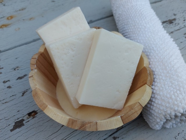 Reine Kokosölseife Anno (eine Seife für alles), 70 g Stück